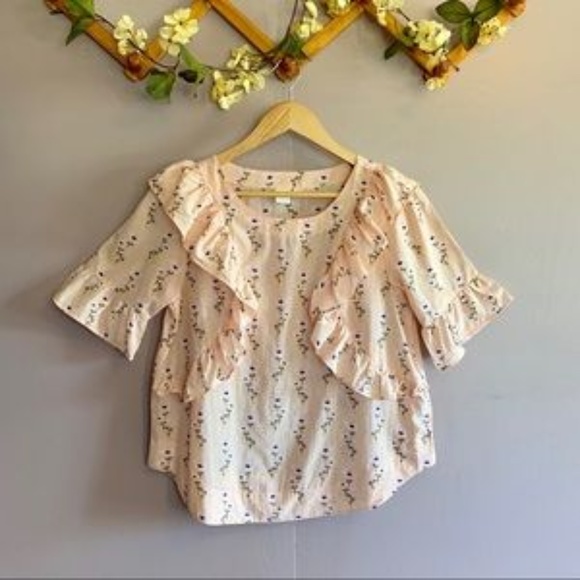 GAP Tops - GAP RUFFLE FLORAL BLOUSE PEACHY PINK